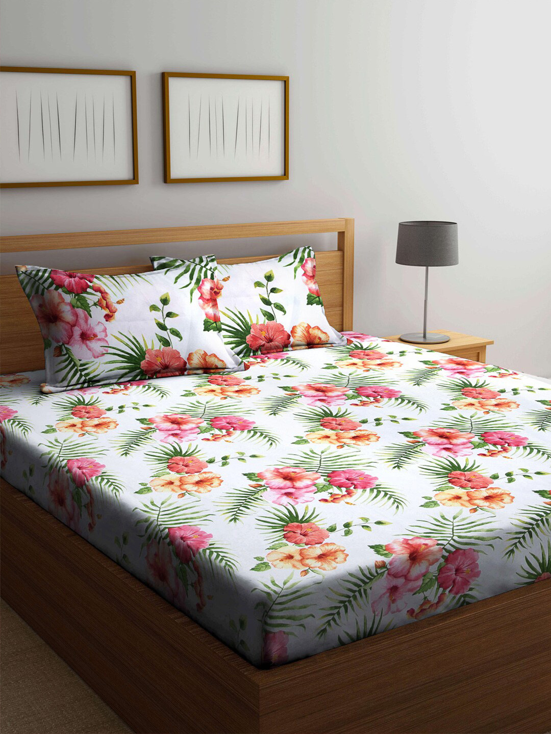 

KLOTTHE White & Pink Floral 210 TC 1 King Bedsheet with 2 Pillow Covers