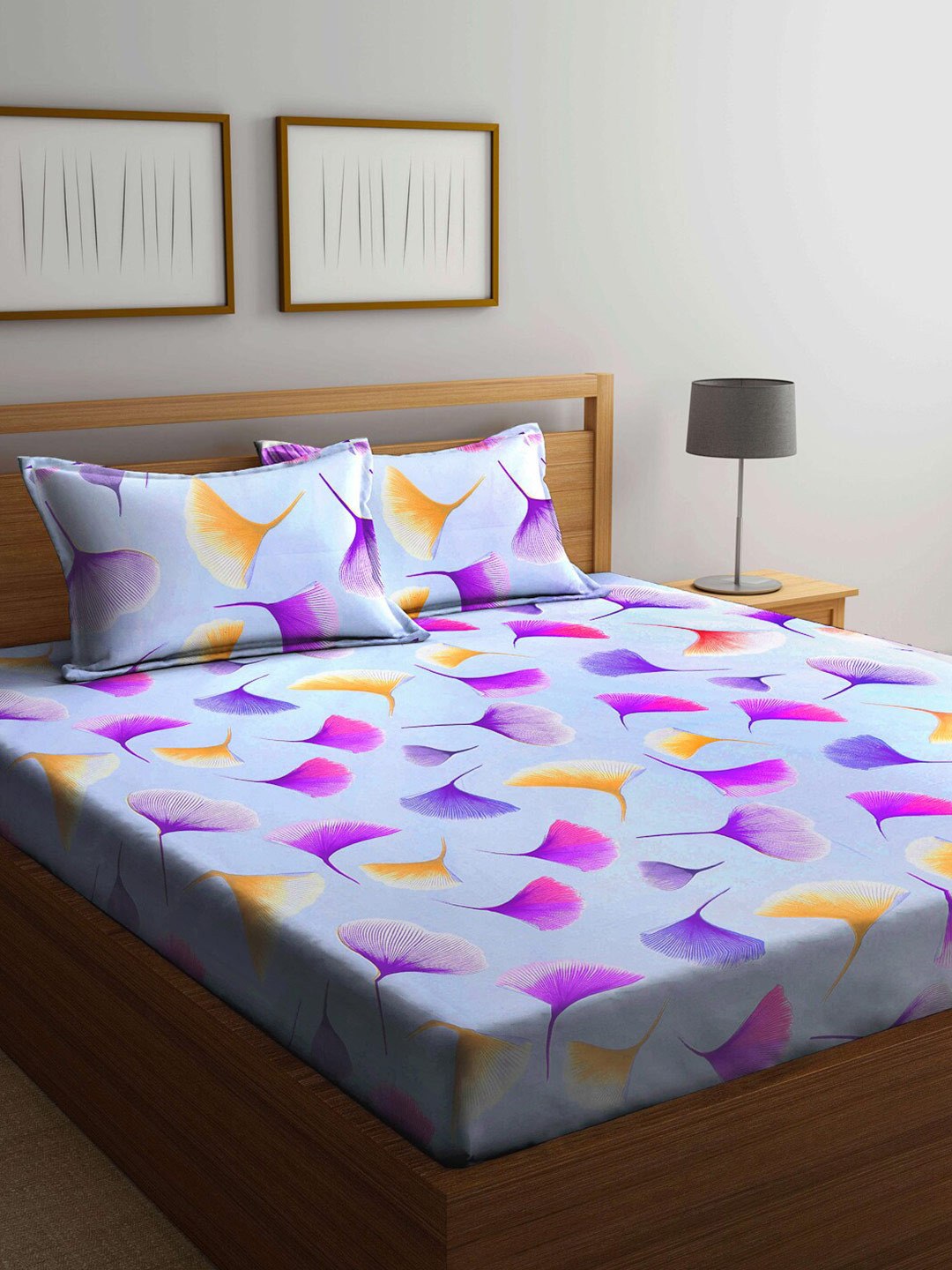 

KLOTTHE Purple Floral 210 TC 1 King Bedsheet with 2 Pillow Covers