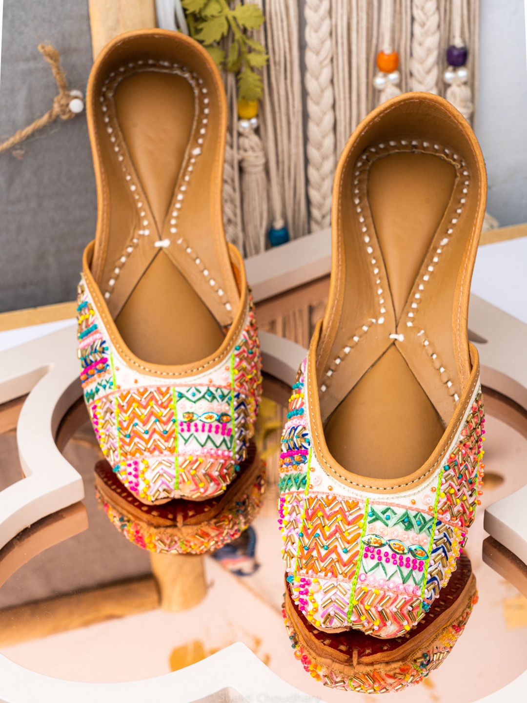 

NR By Nidhi Rathi Women Multicoloured Printed Leather Ethnic Mojaris Flats, Multi