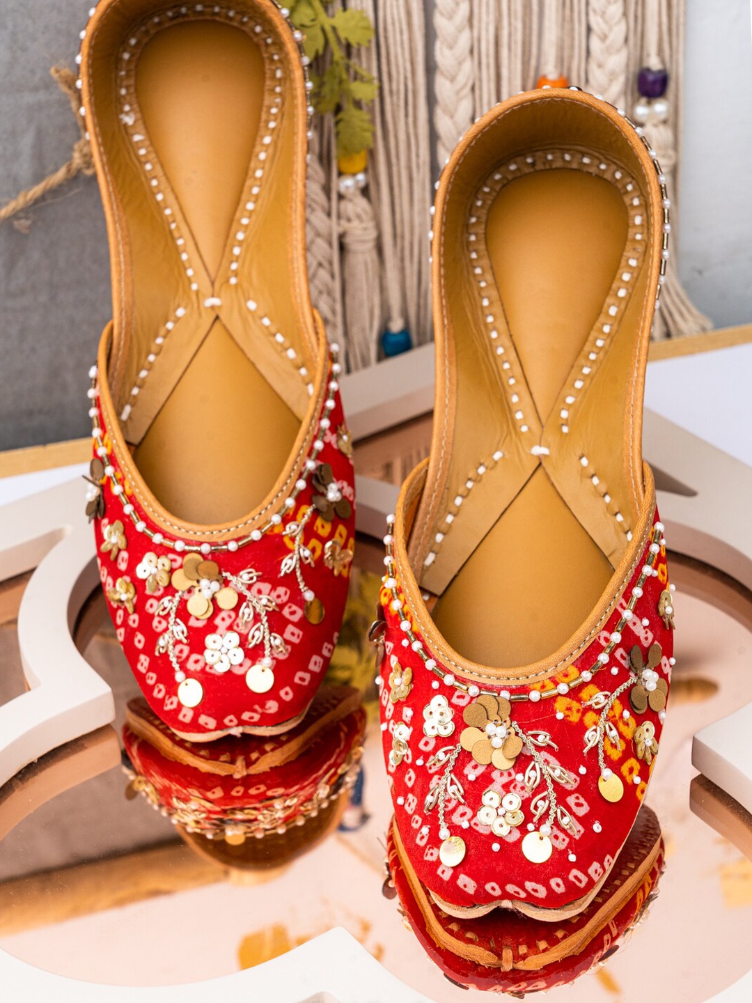 

NR By Nidhi Rathi Women Red Embellished Leather Ethnic Mojaris Flats