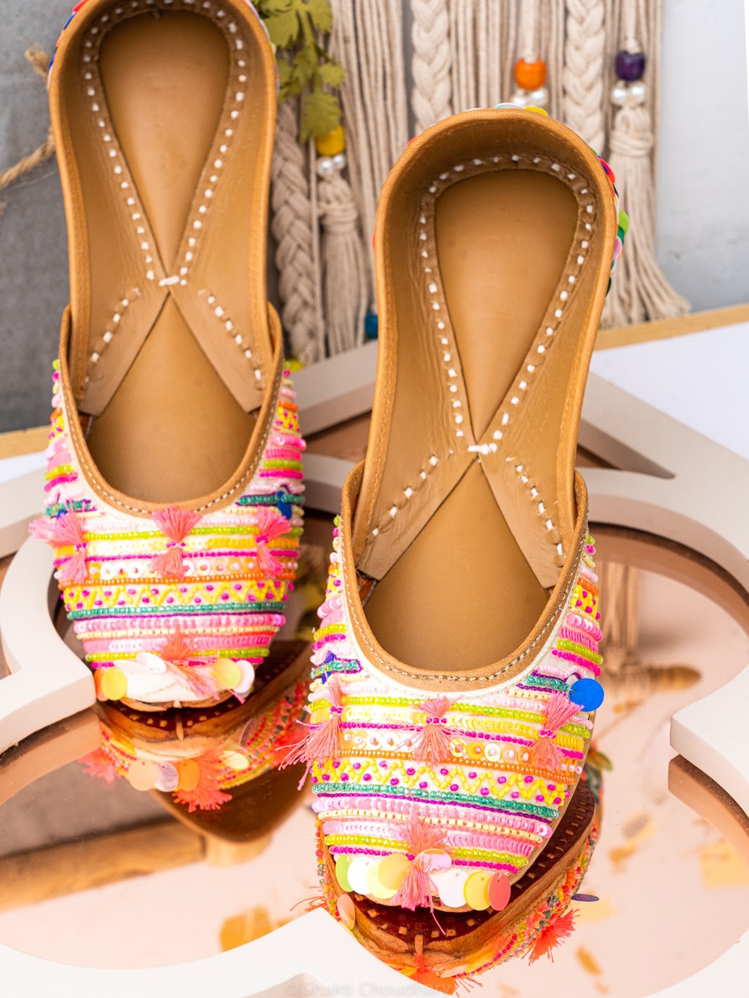 

NR By Nidhi Rathi Women Multicoloured Ethnic Mojaris Flats, Multi