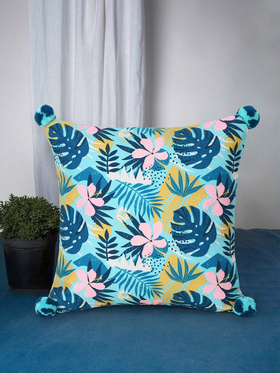 

Mezposh Unisex Turquoise Blue Floral Printed Single Square Cushion Cover