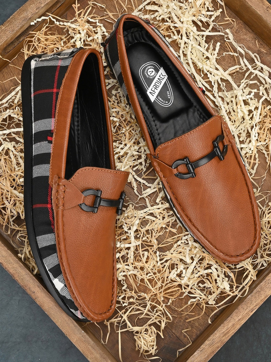 

AfroJack Men Tan Slip-On Loafers