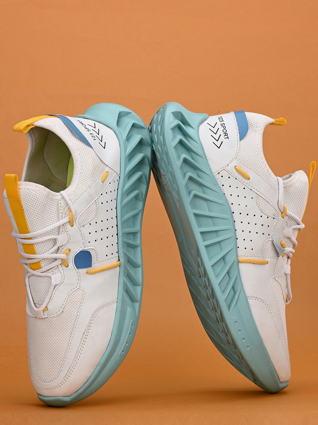 

AfroJack Men White Sneakers