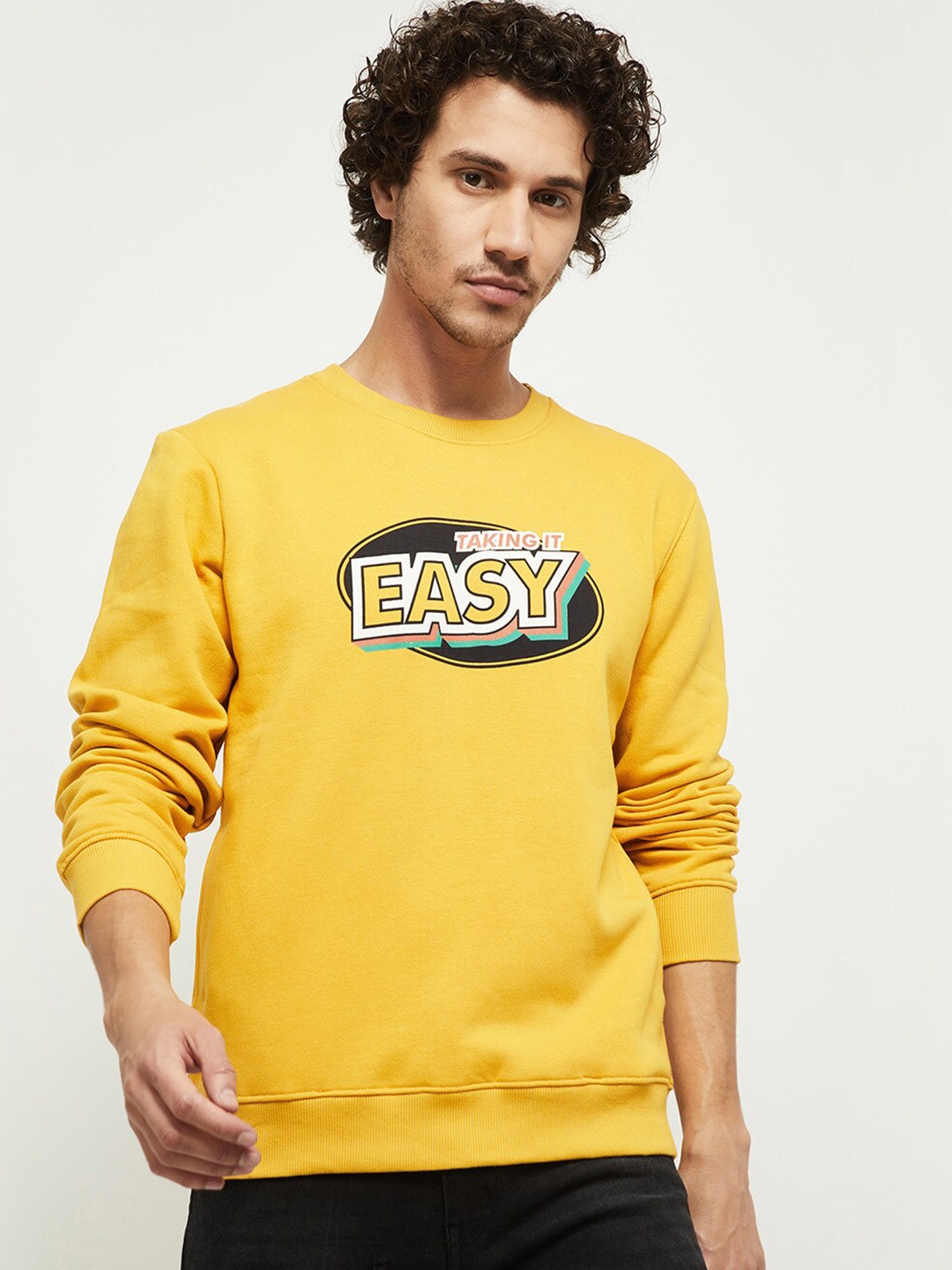 

max Men Yellow Printed Sweatshirt
