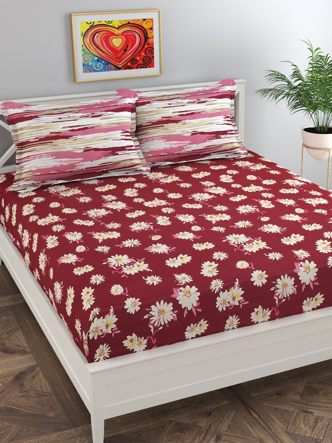 

Florida Maroon & Cream-Coloured Floral 210 TC King Bedsheet with 2 Pillow Covers
