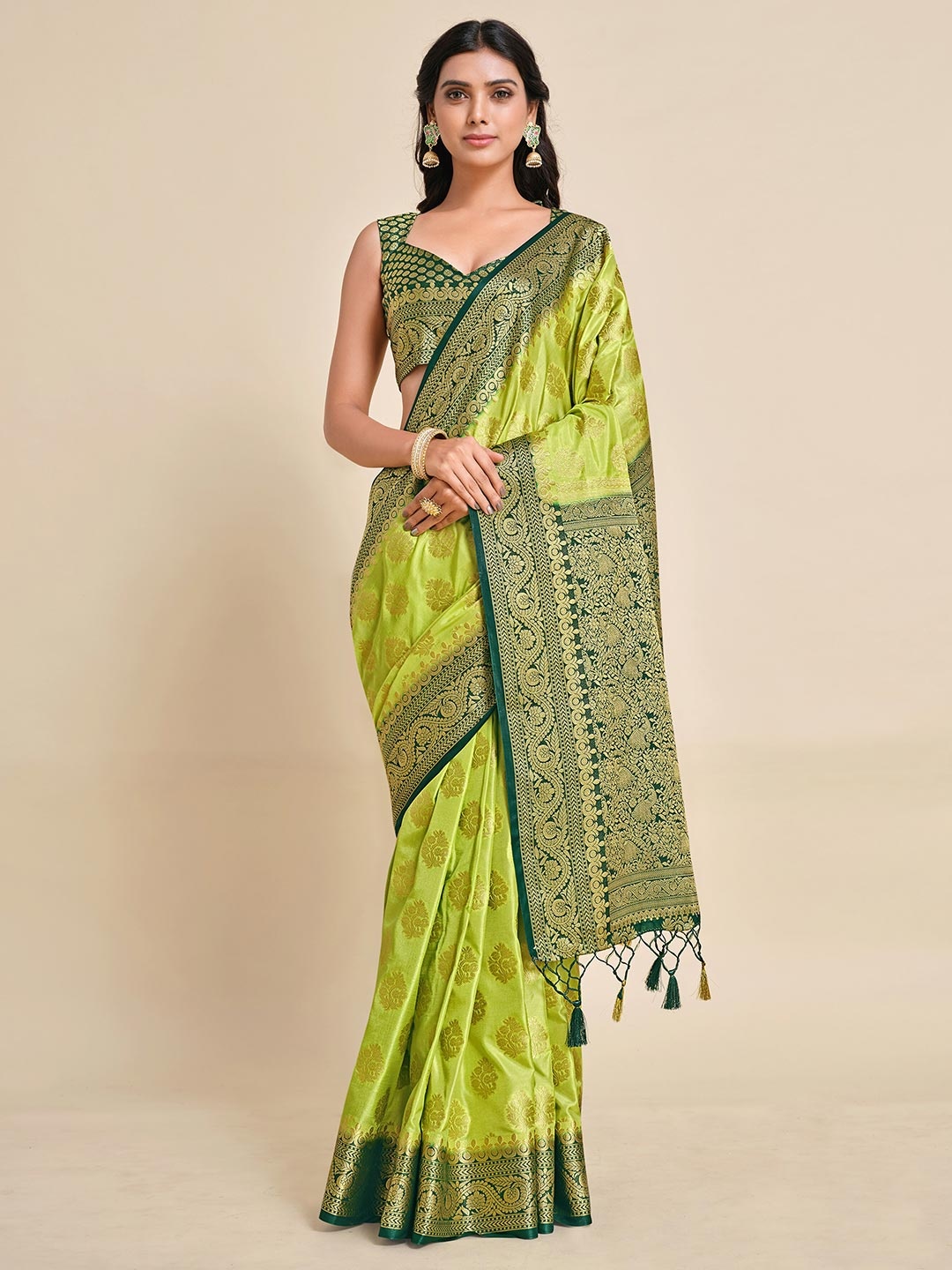 

MIMOSA Lime Green & Gold-Toned Floral Zari Art Silk Kanjeevaram Saree
