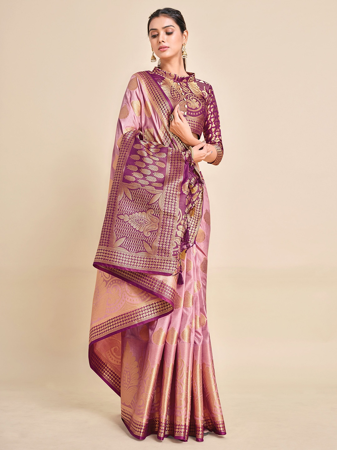 

MIMOSA Lavender & Gold-Toned Ethnic Motifs Zari Art Silk Kanjeevaram Saree
