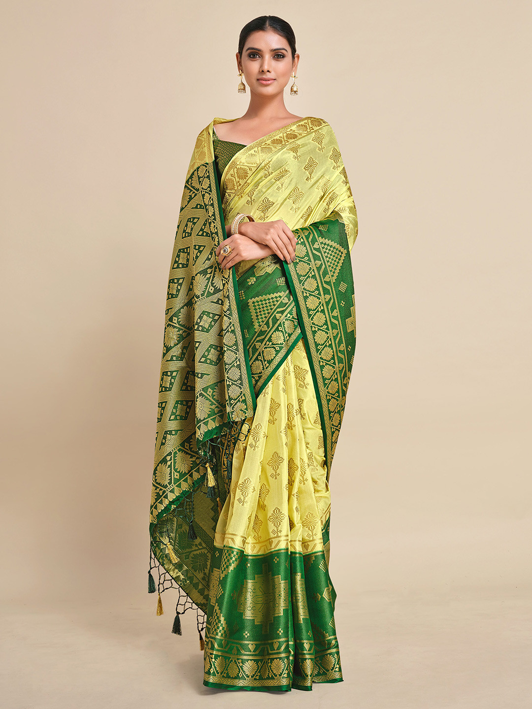 

MIMOSA Yellow & Green Ethnic Motifs Art Silk Kanjeevaram Saree