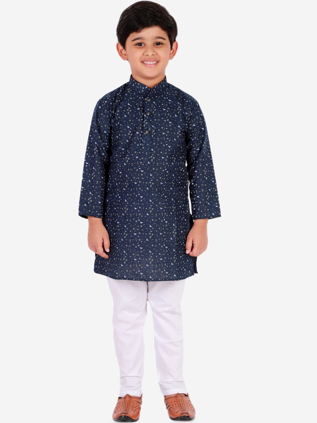 

Pro-Ethic STYLE DEVELOPER Boys Blue Printed Kurta with Pyjamas