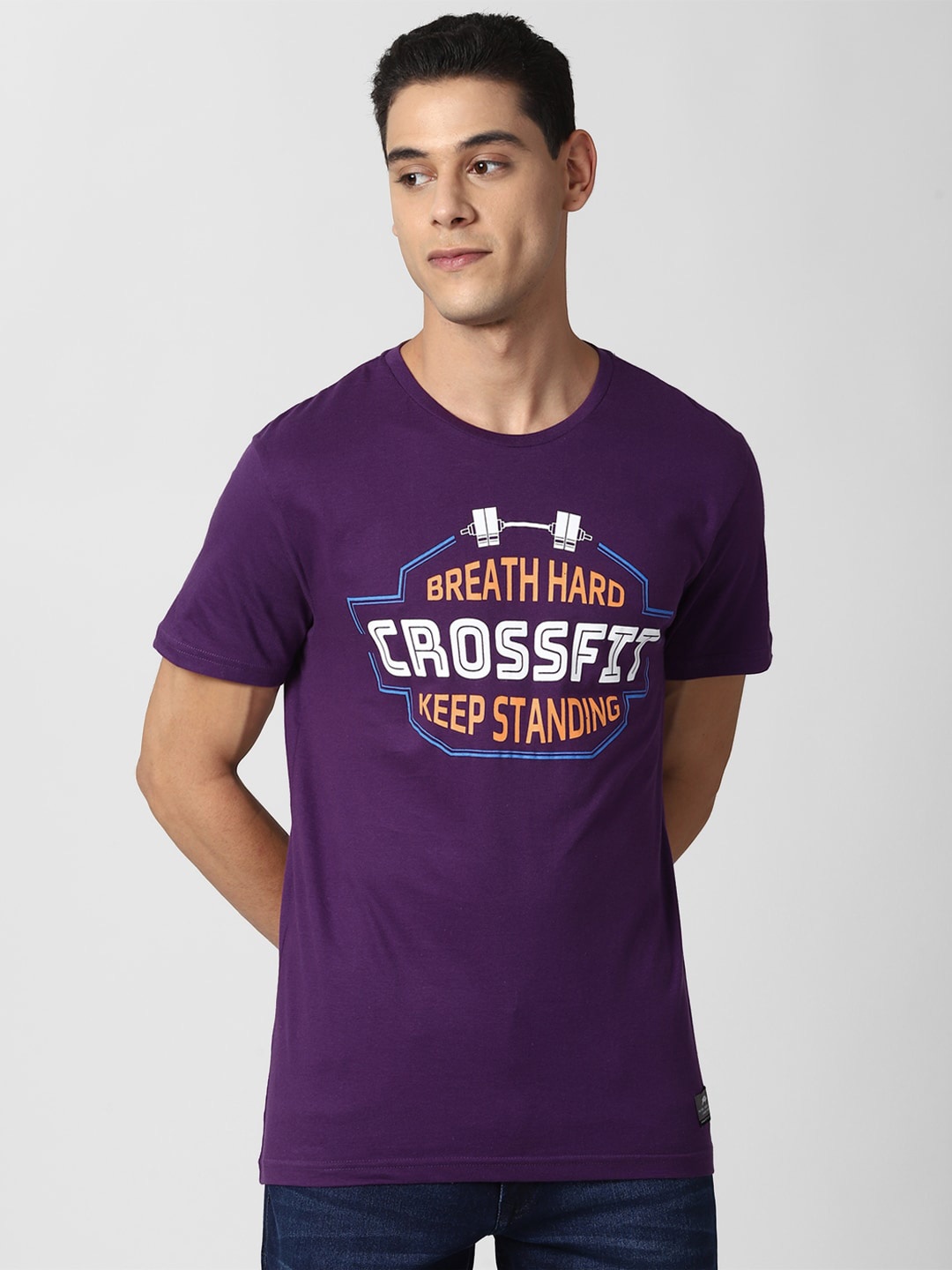 

Peter England Casuals Men Purple Typography Printed Slim Fit T-shirt