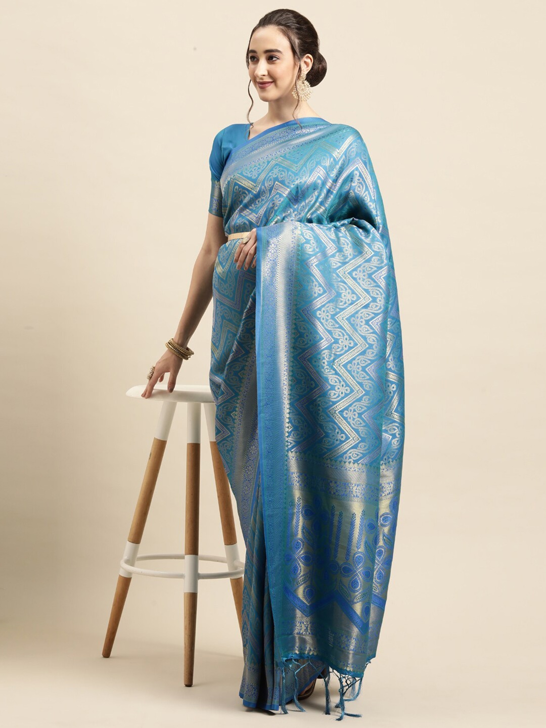 

Saree mall Women Teal & Gold Woven Design Banarasi Saree