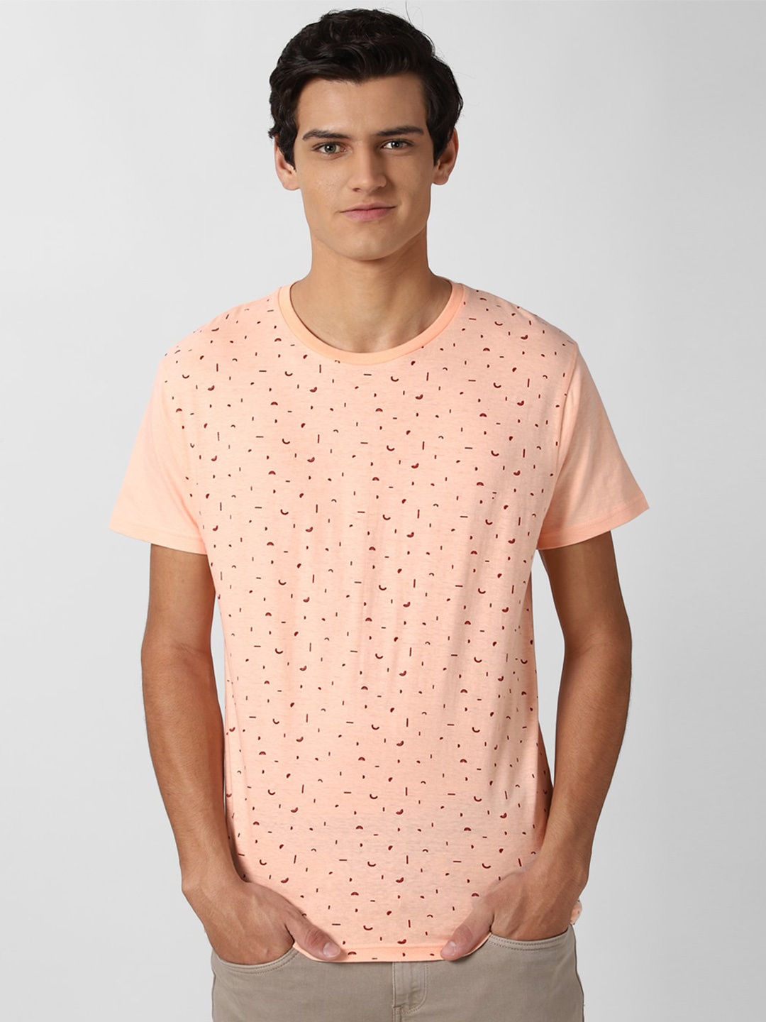 

Peter England Casuals Men Peach-Coloured Printed Slim Fit T-shirt