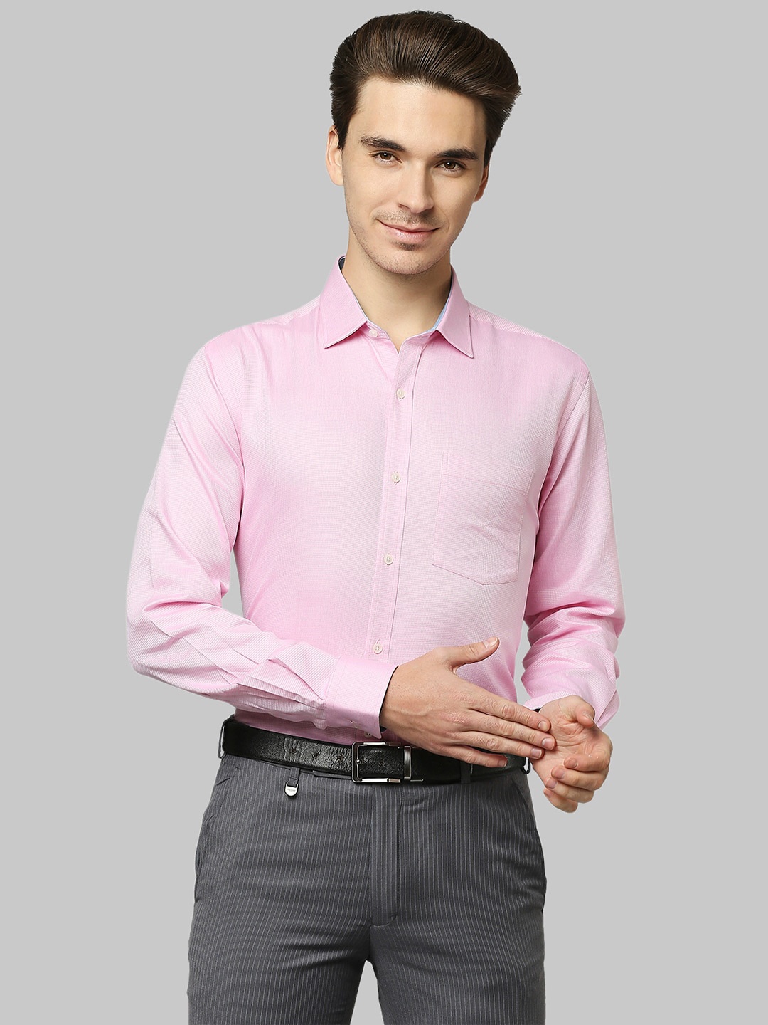 

Park Avenue Men Pink Slim Fit Opaque Formal Shirt