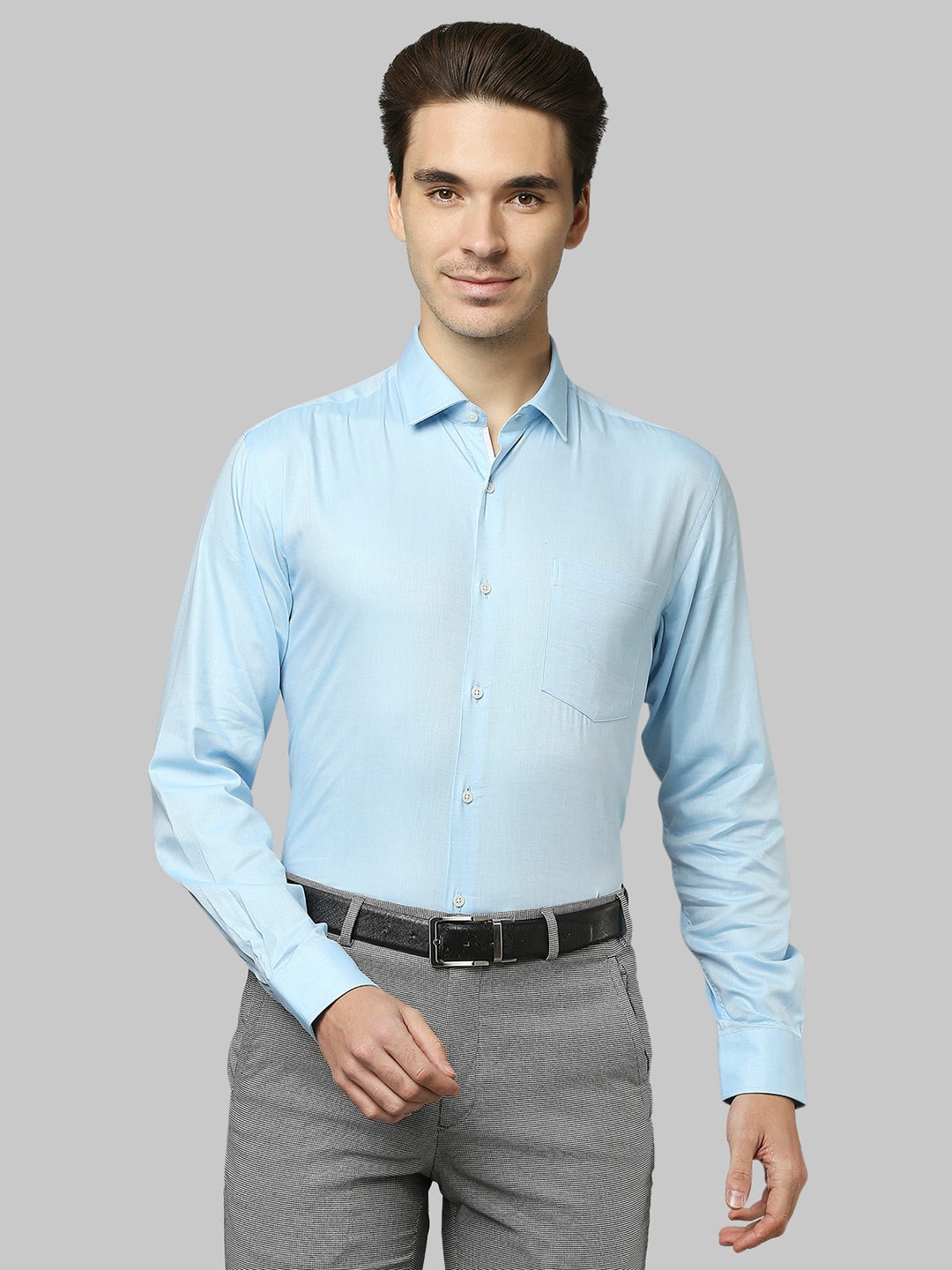 

Park Avenue Men Blue Slim Fit Formal Shirt