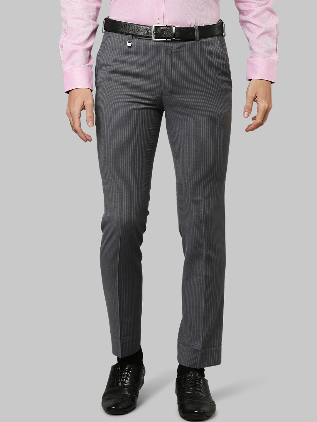 

Park Avenue Men Grey Trousers