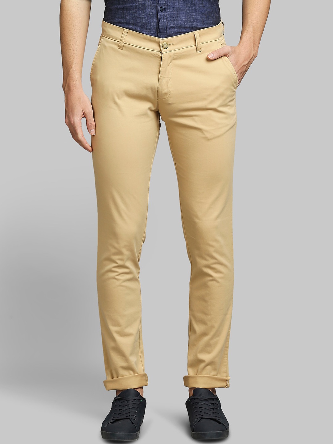 

Parx Men Khaki Trousers