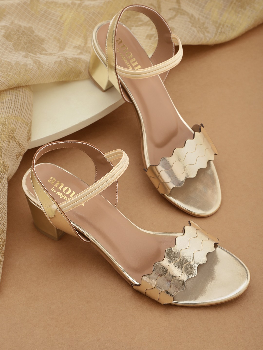 

Anouk Gold-Toned Textured Block Heels