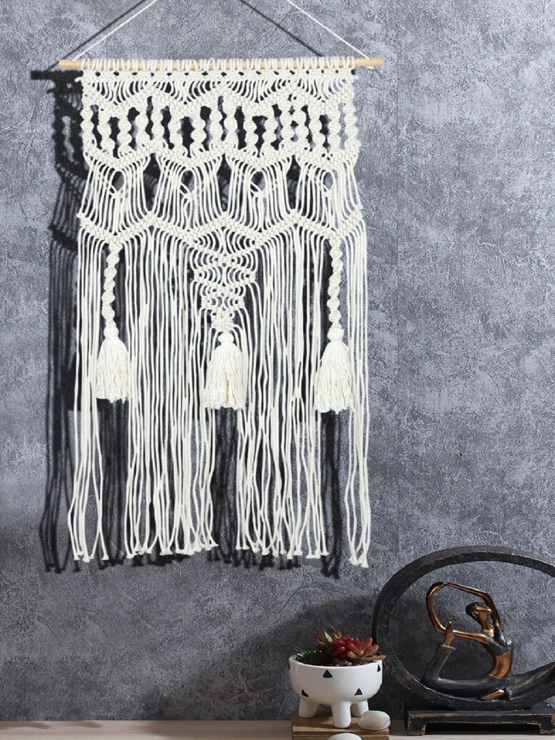 BELLA TRUE Beige Set of 2 Macrame Wall Hanging