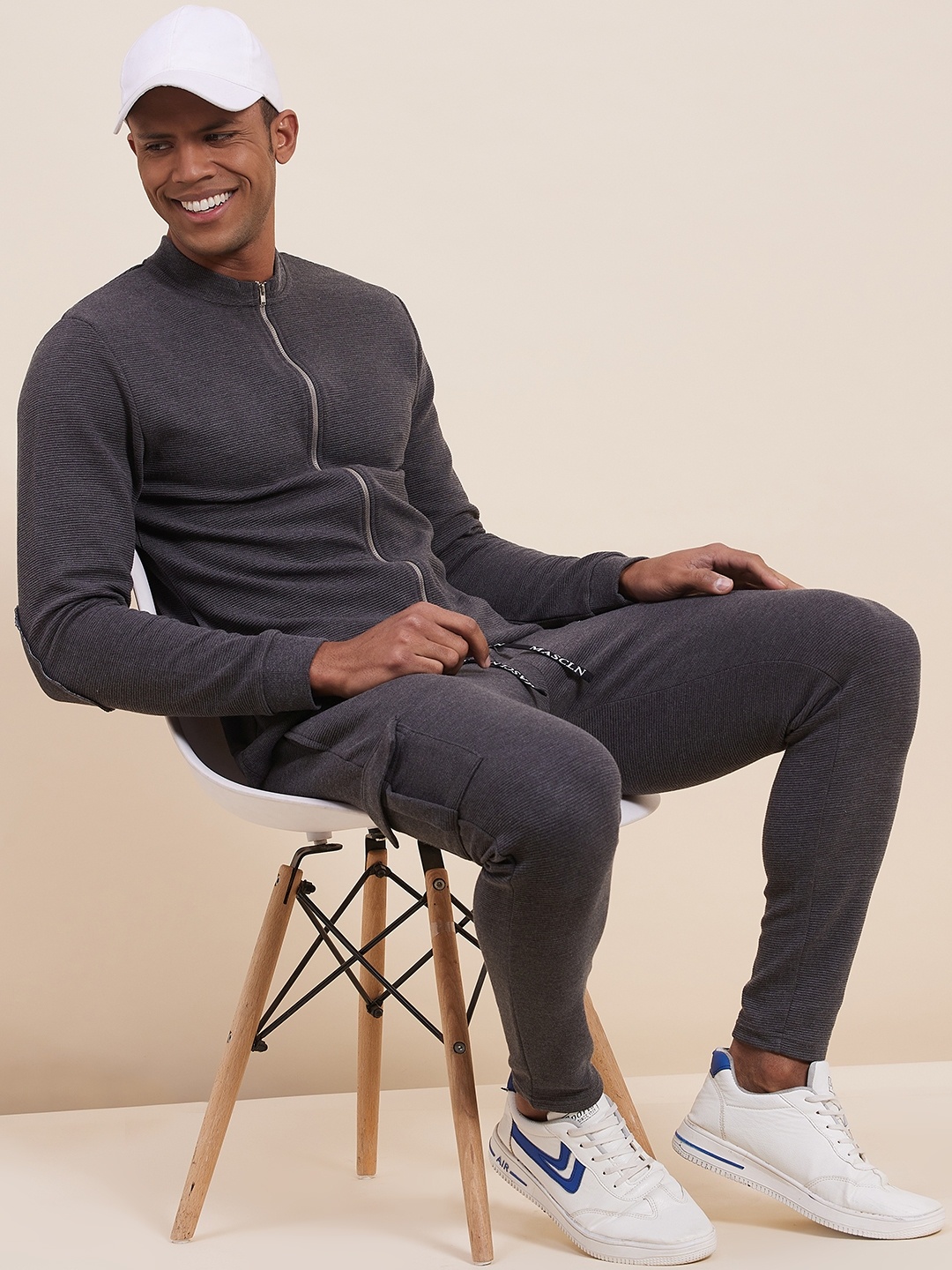 

MASCLN SASSAFRAS Men Charcoal Grey-Coloured Solid Slim-Fit Track Pants