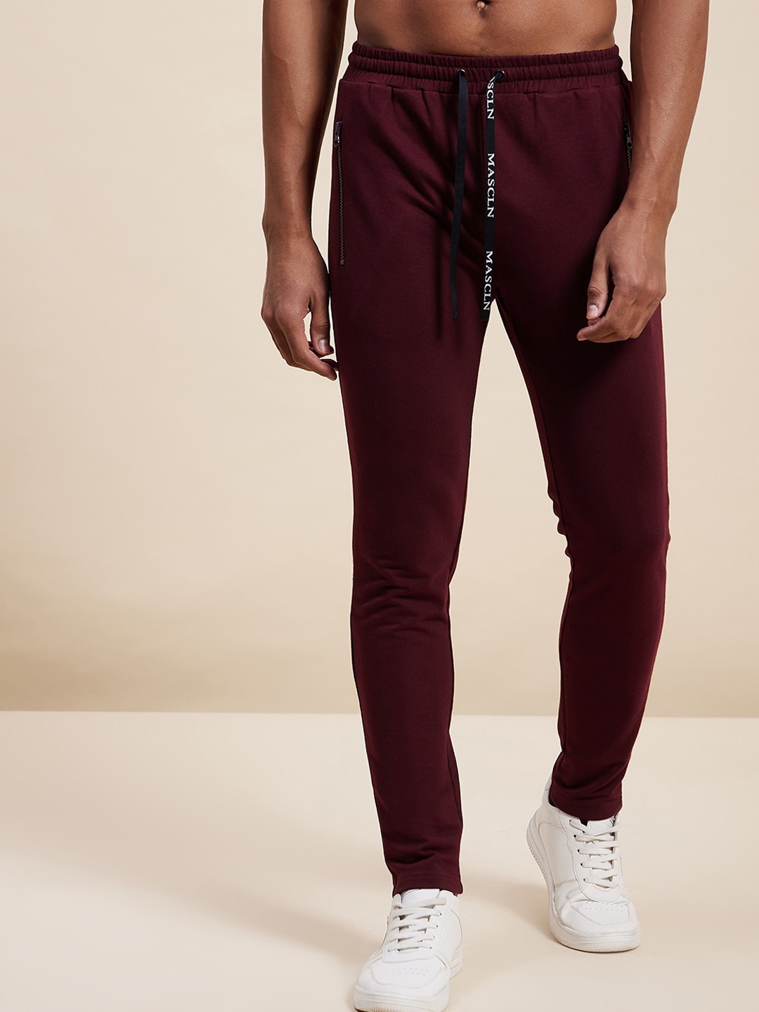 

MASCLN SASSAFRAS Men Maroon Solid Slim Fit Zipper Pocket Joggers