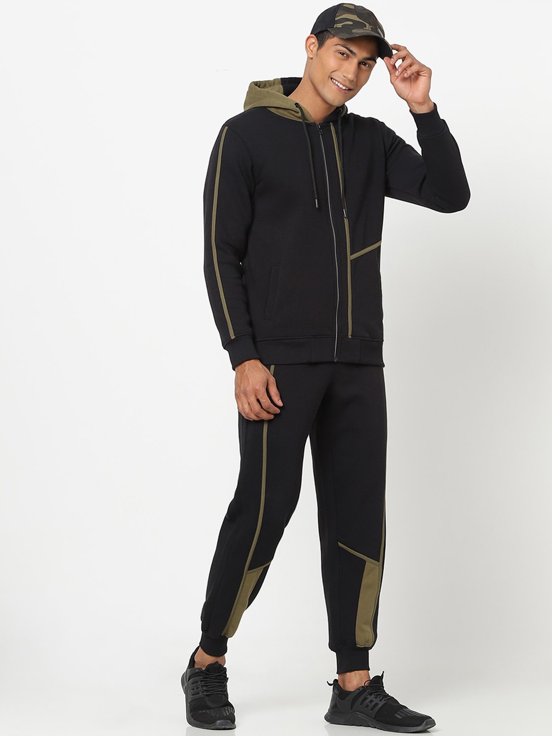 

Bewakoof Men Black & Olive Colourblocked Regular-Fit Joggers