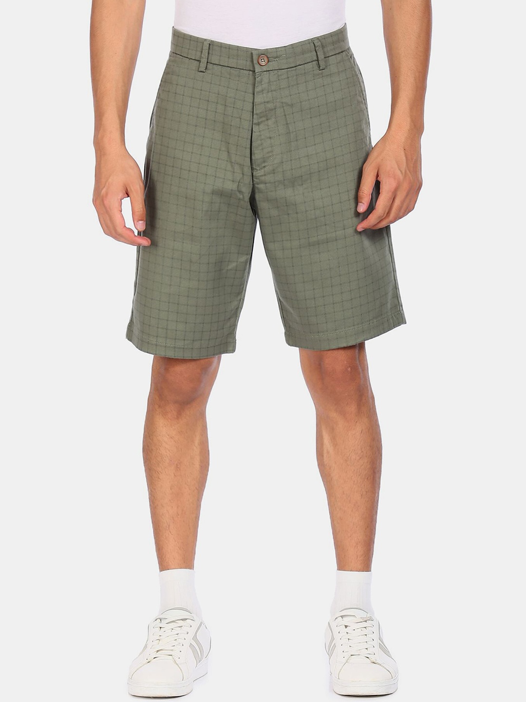 

Arrow Sport Men Green Checked Shorts