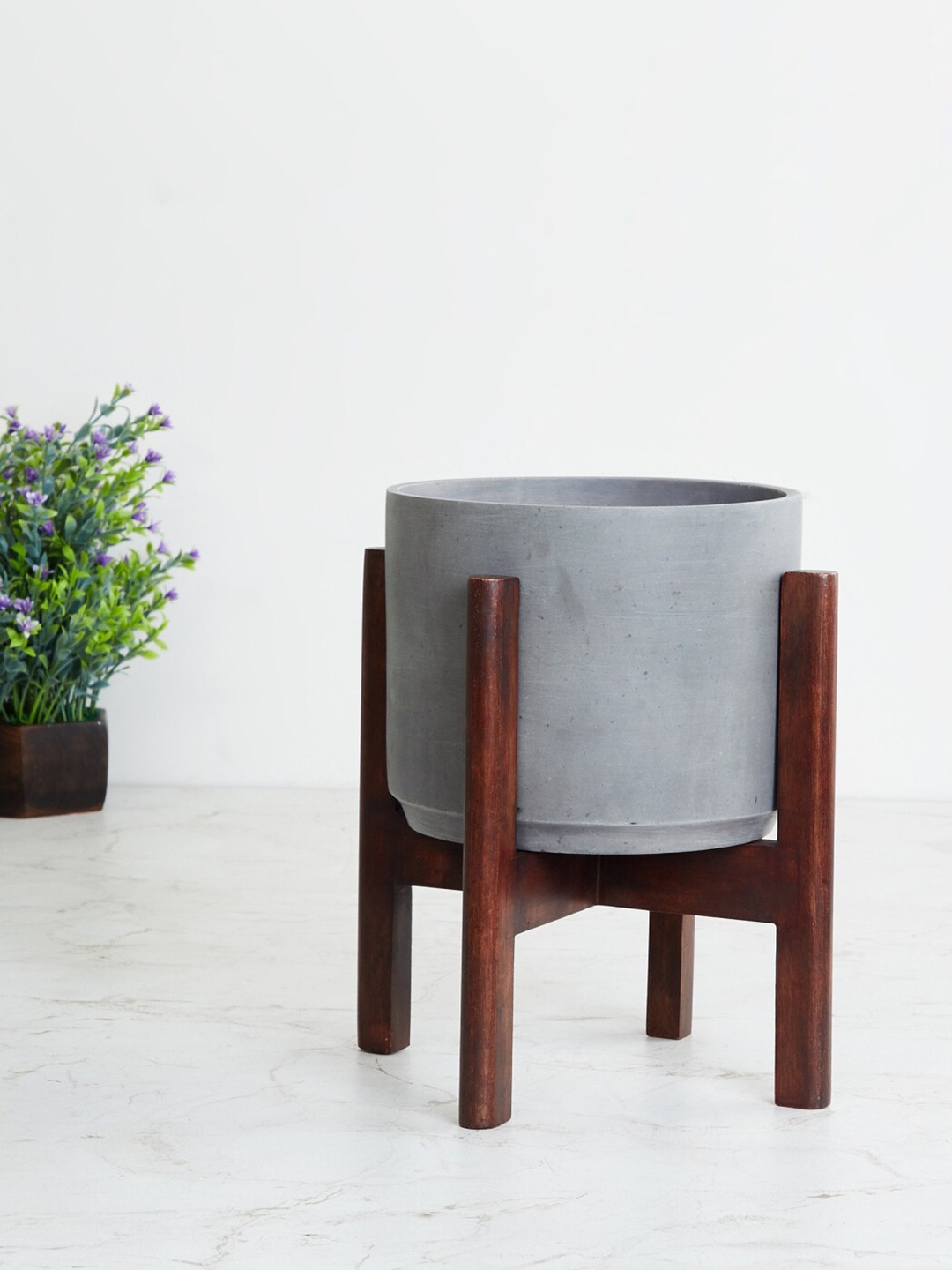 

Home Centre Grey Textured Polyresin Planter with Stand