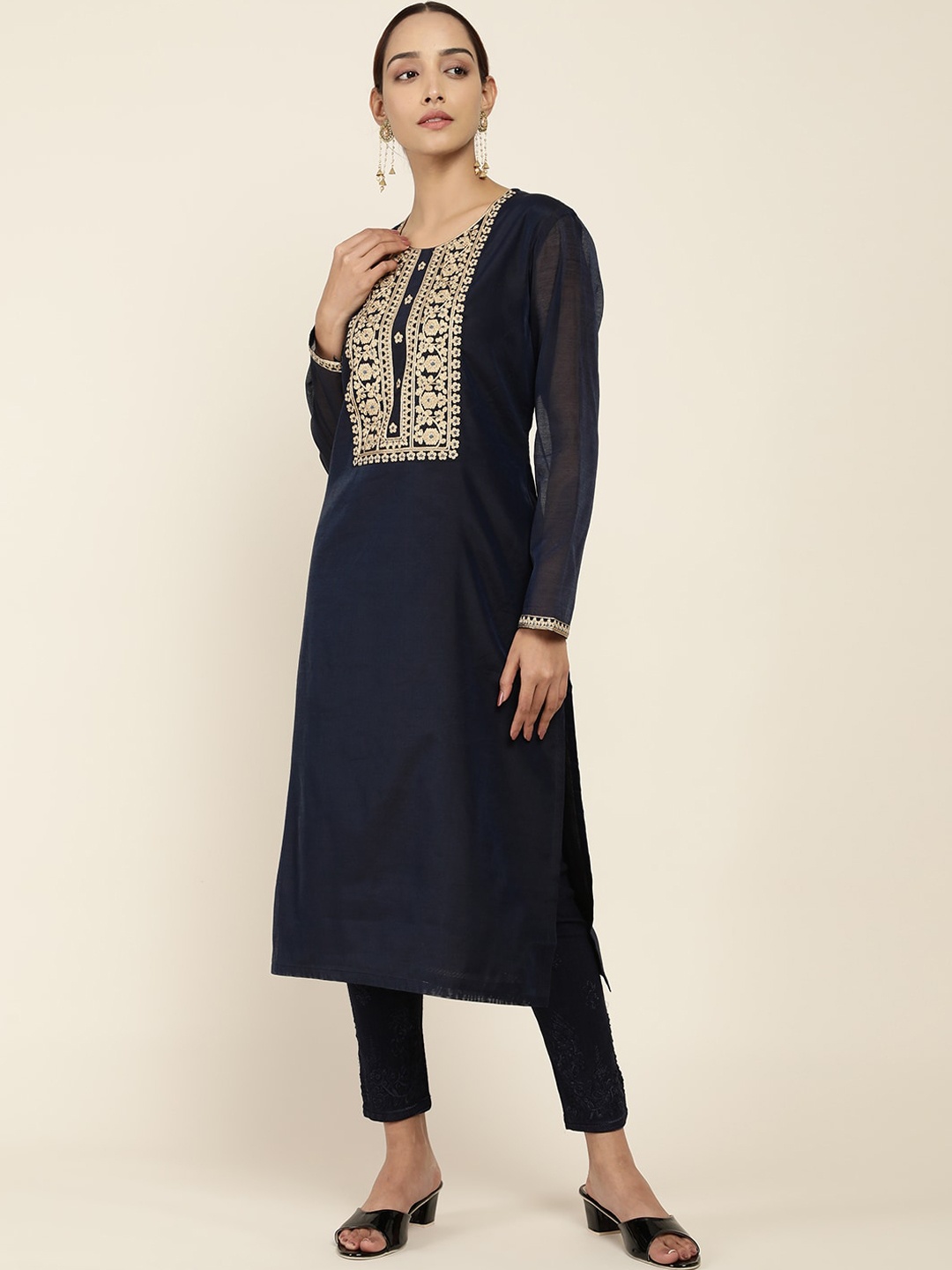 

Soch Women Navy Blue Floral Embroidered Chanderi Silk Chanderi Silk Kurta