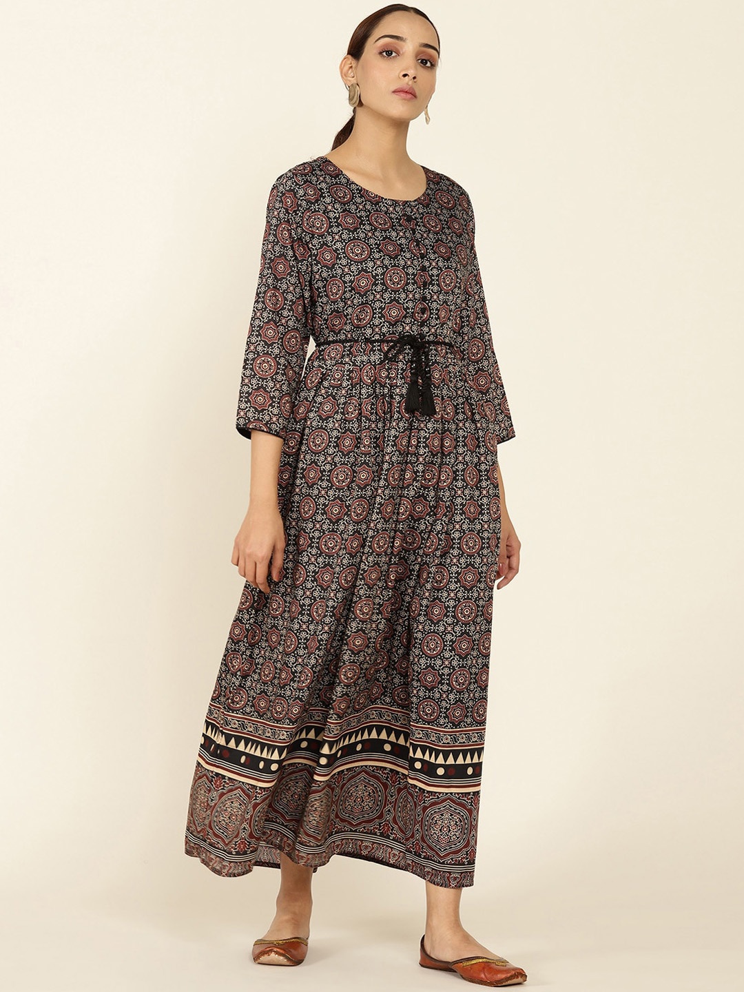 

Soch Black & Off White Ethnic Motifs Ethnic A-Line Maxi Dress