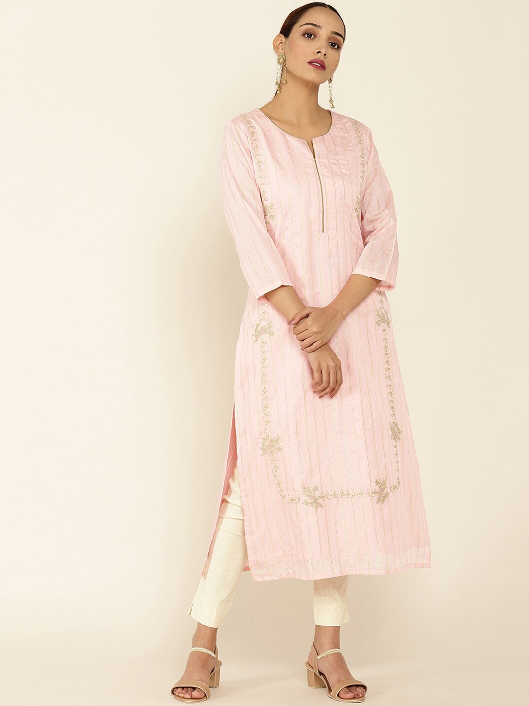 

Soch Women Pink & Gold-Toned Striped Thread Work Kurta