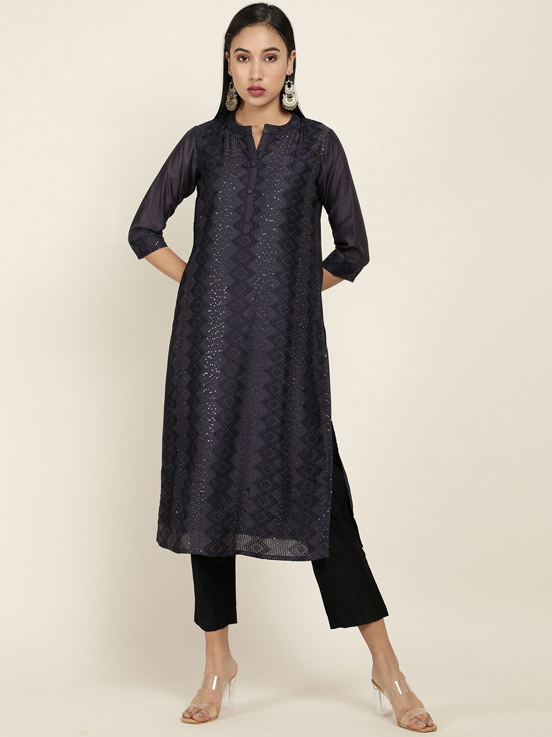 

Soch Women Purple Sequinned Geometric Thread Work Chanderi Silk Kurta