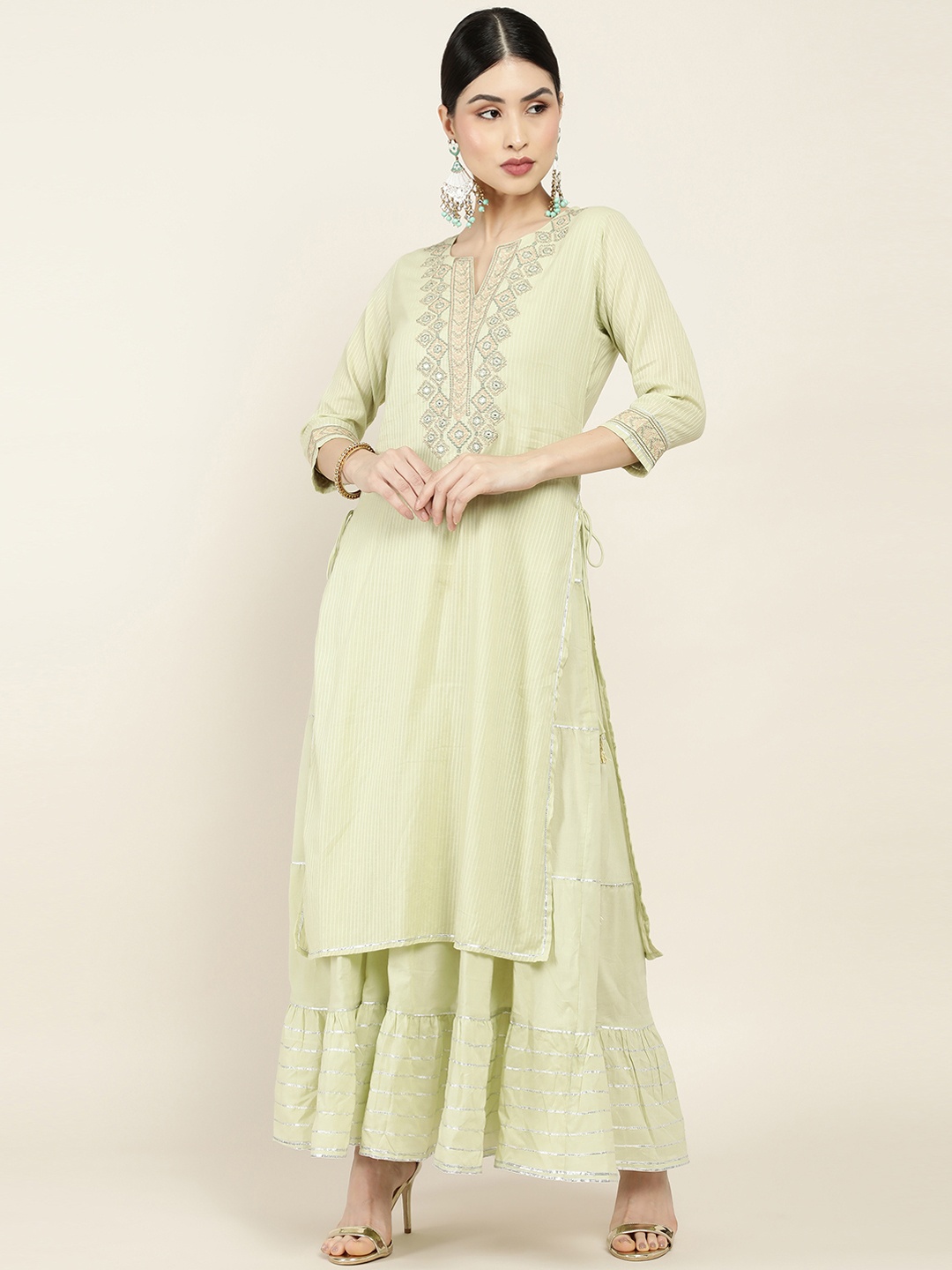 

Soch Women Green Geometric Yoke Design Pure Cotton A-line Kurta