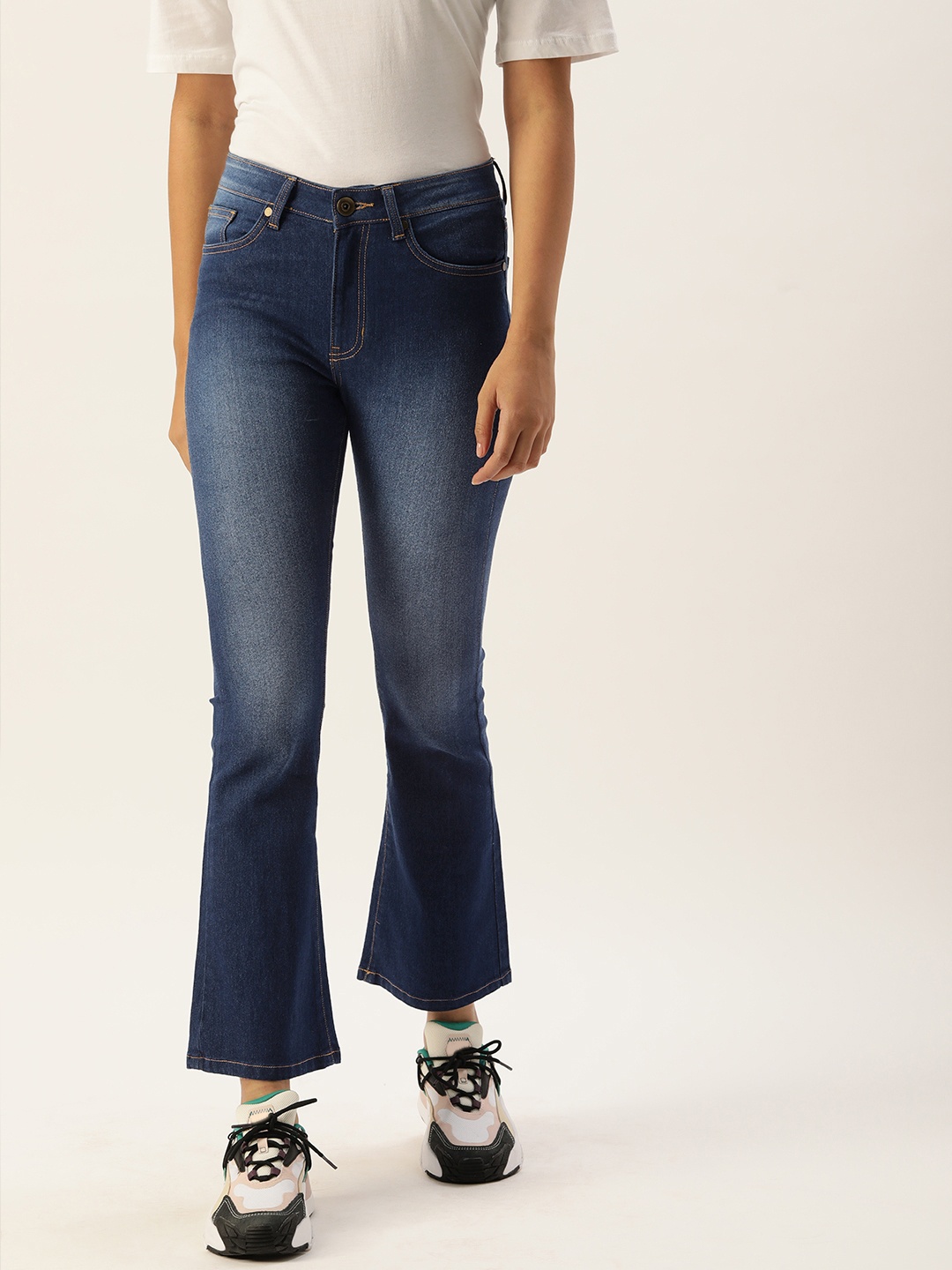 

IVOC Women Blue Bootilicious Bootcut Mid-Rise Clean Look Light Fade Stretchable Jeans