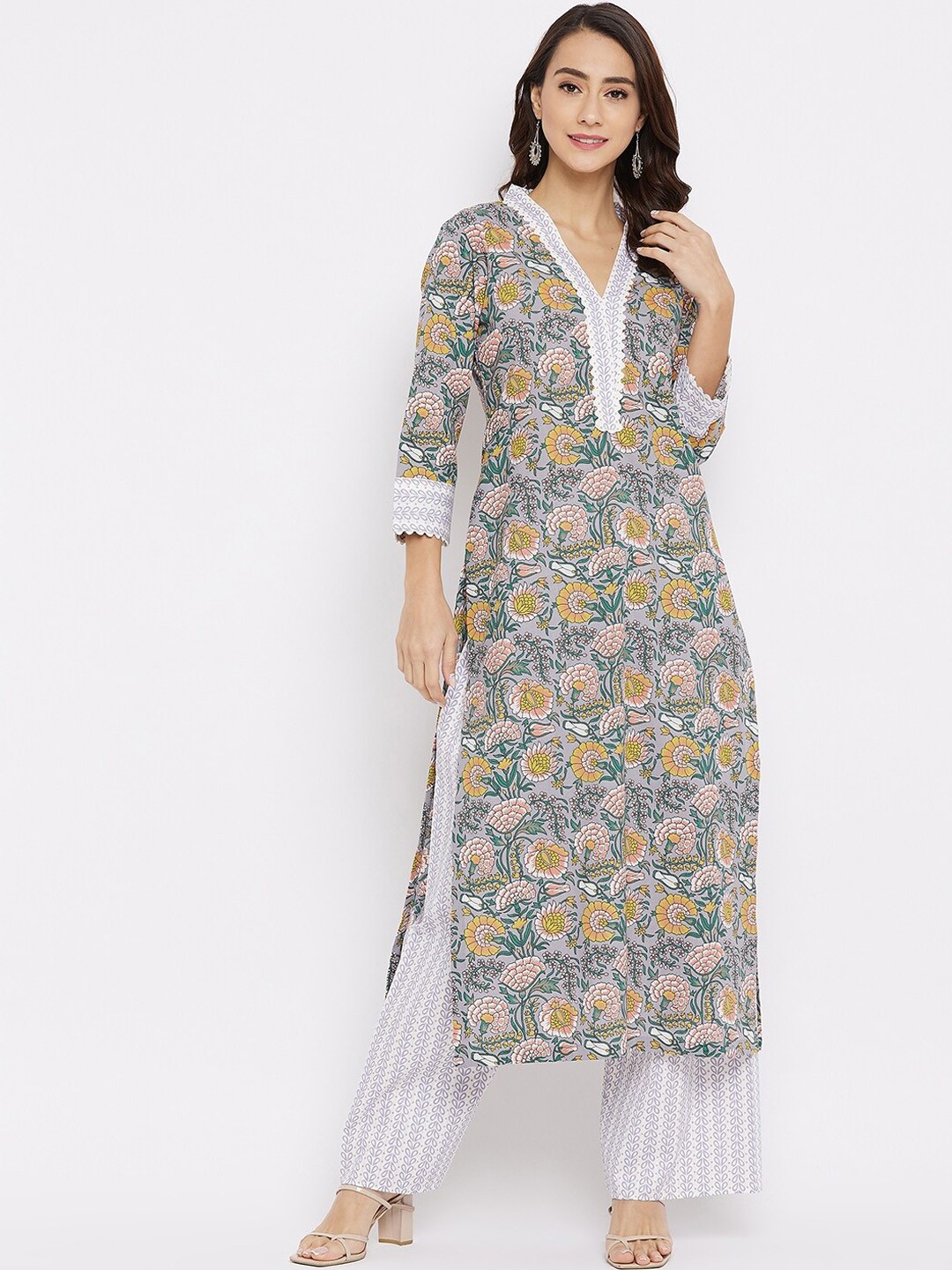 

Tissu Women Grey Floral Printed Pure Cotton Kurta with Palazzos