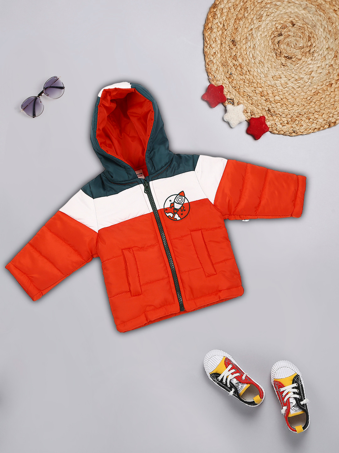 

MeeMee Boys Red Colourblocked Lightweight Hooded Padded Jacket