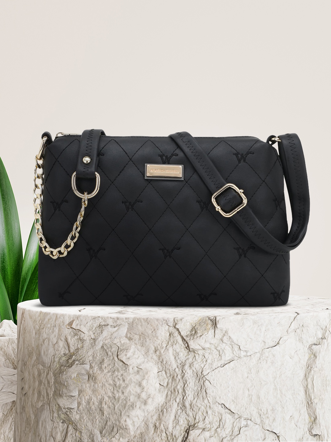 

WOMEN MARKS Black PU Structured Quilted Sling Bag