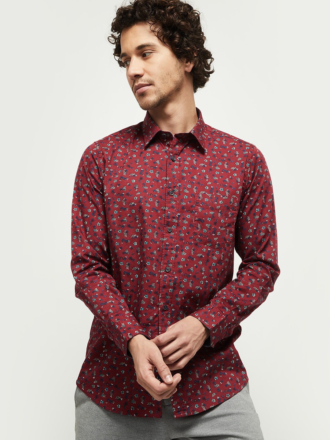 

max Men Maroon Floral Printed Casual Shirt