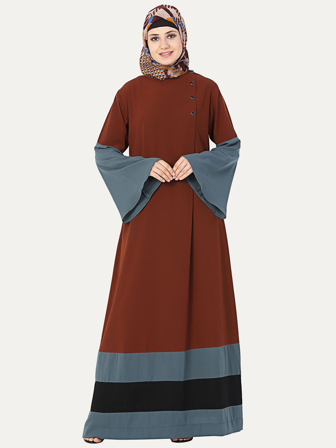 

MOMIN LIBAS Women Brown & Grey Solid Abaya