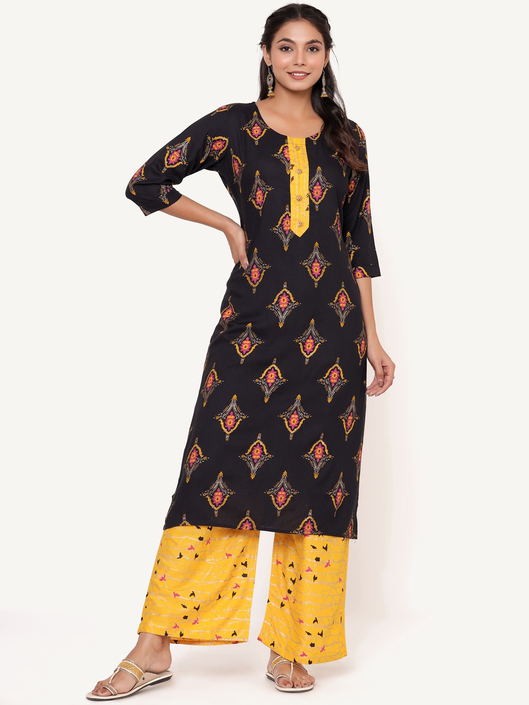 

ANAISA Women Black Floral Printed Pleated Kurta with Palazzos