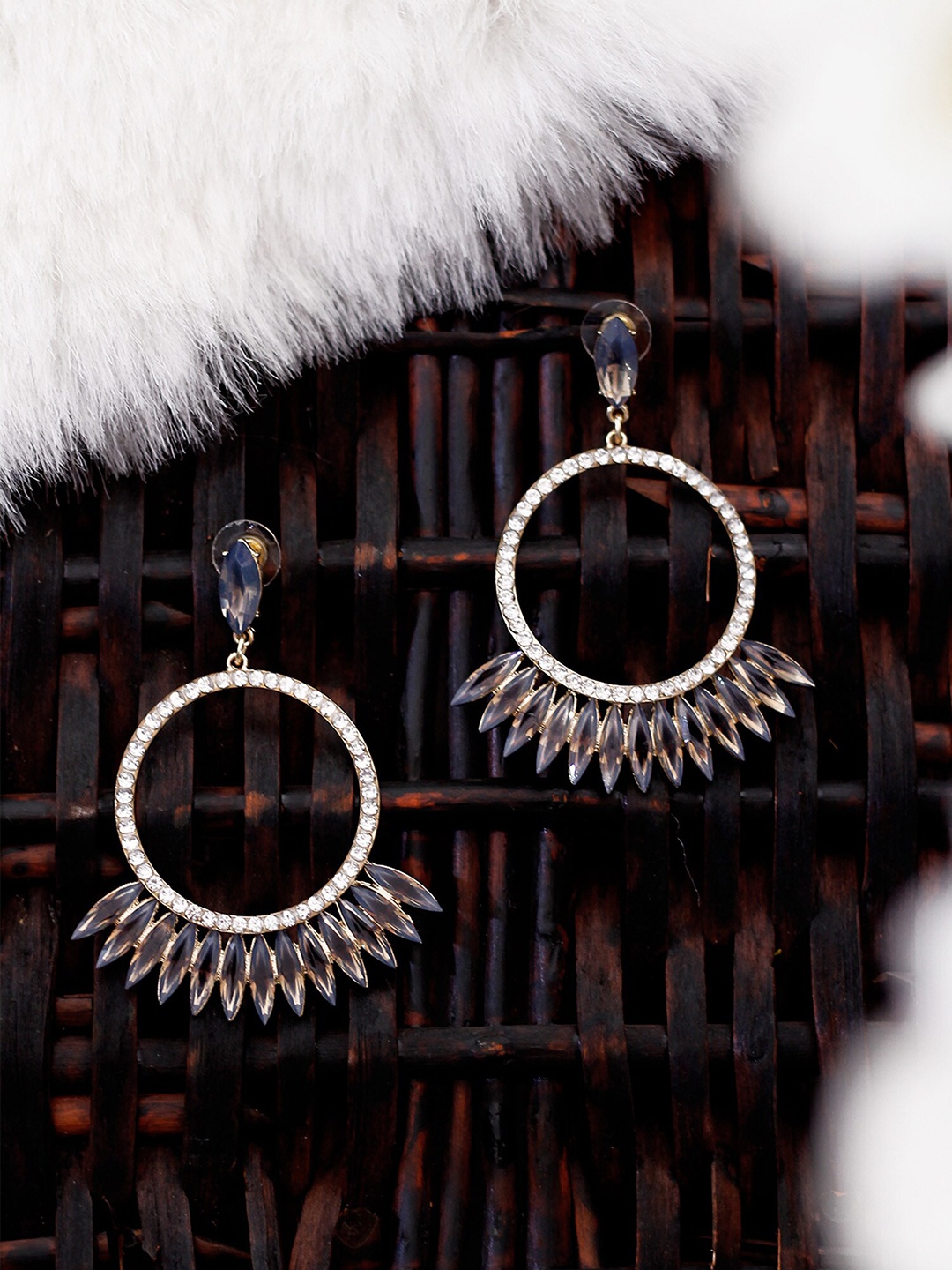 

Bellofox Gold-Toned & Grey Circular Drop Earrings