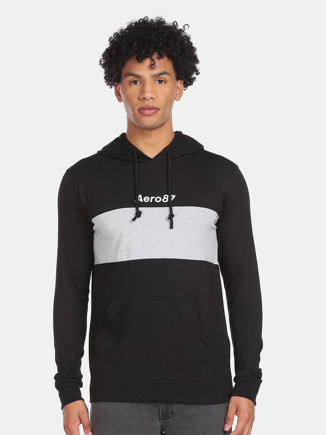 

Aeropostale Men Black Colourblocked Hooded Sweatshirt
