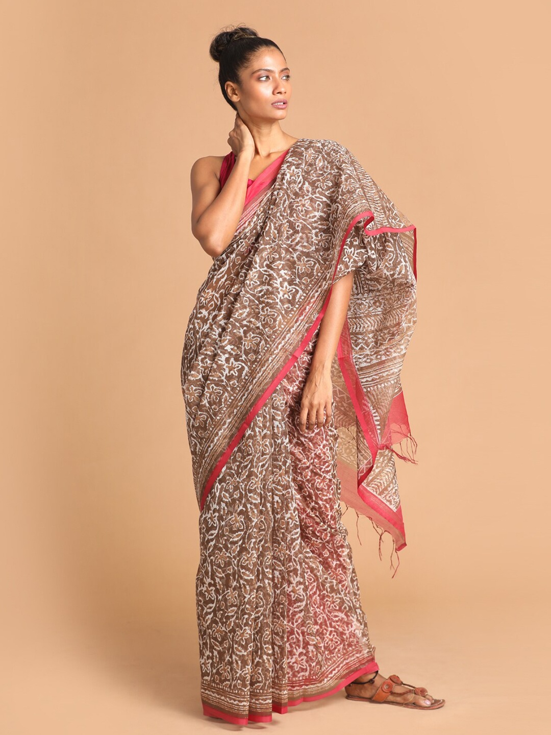 

Indethnic Brown & White Ajrak Block Printed Saree