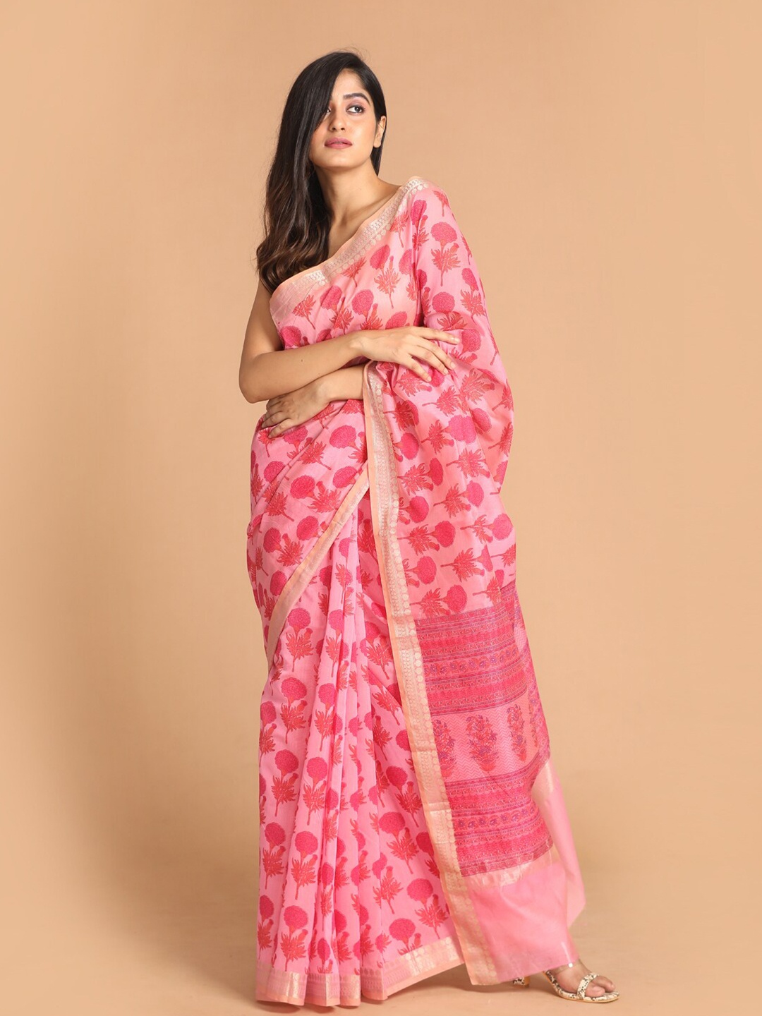 

Indethnic Magenta Ethnic Motifs Printed Saree