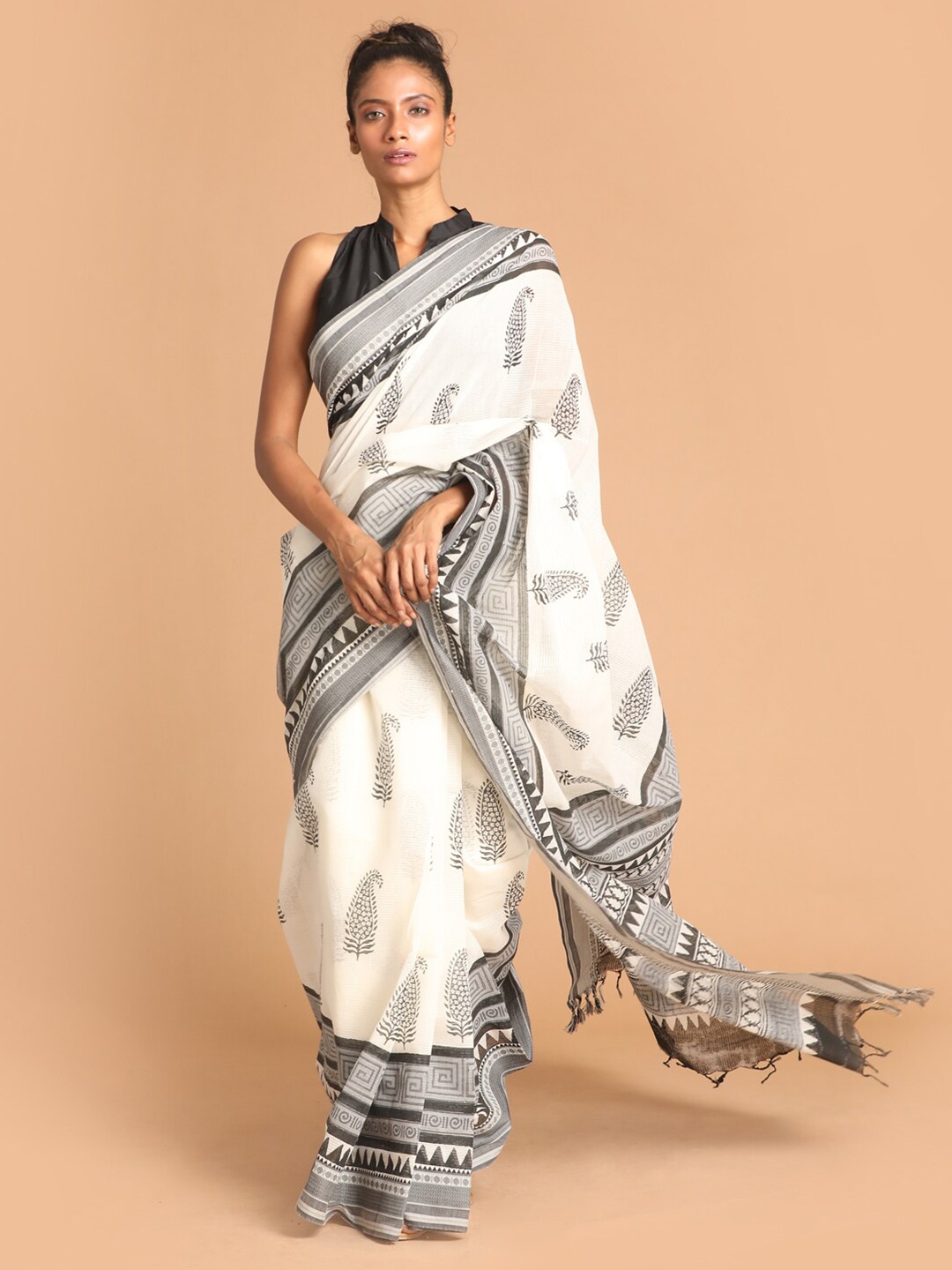 

Indethnic Black Ethnic Motifs Pure Cotton Block Print Saree