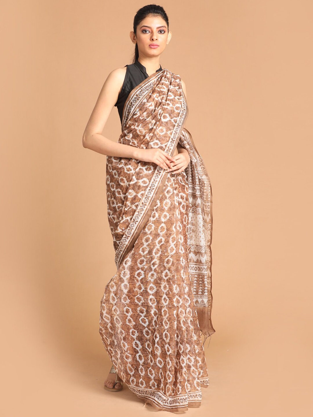

Indethnic Brown & White Ethnic Motifs Supernet Saree