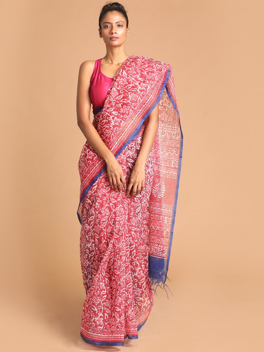

Indethnic Maroon & White Floral Block Print Supernet Saree