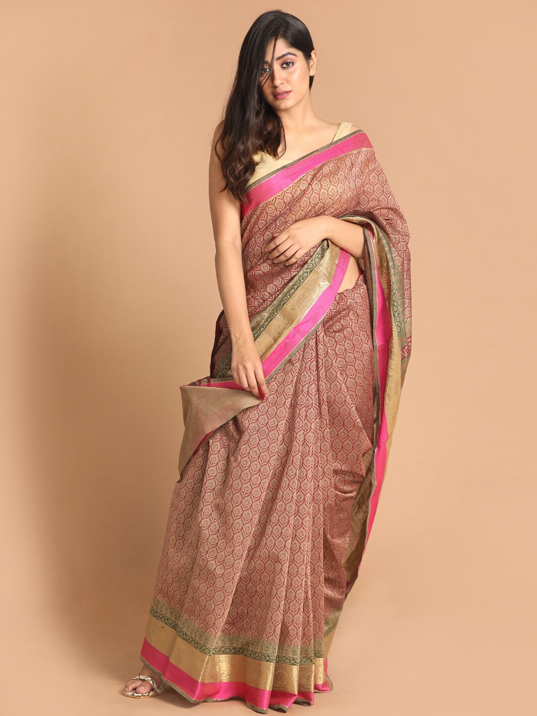 

Indethnic Magenta & Green Ethnic Motifs Saree
