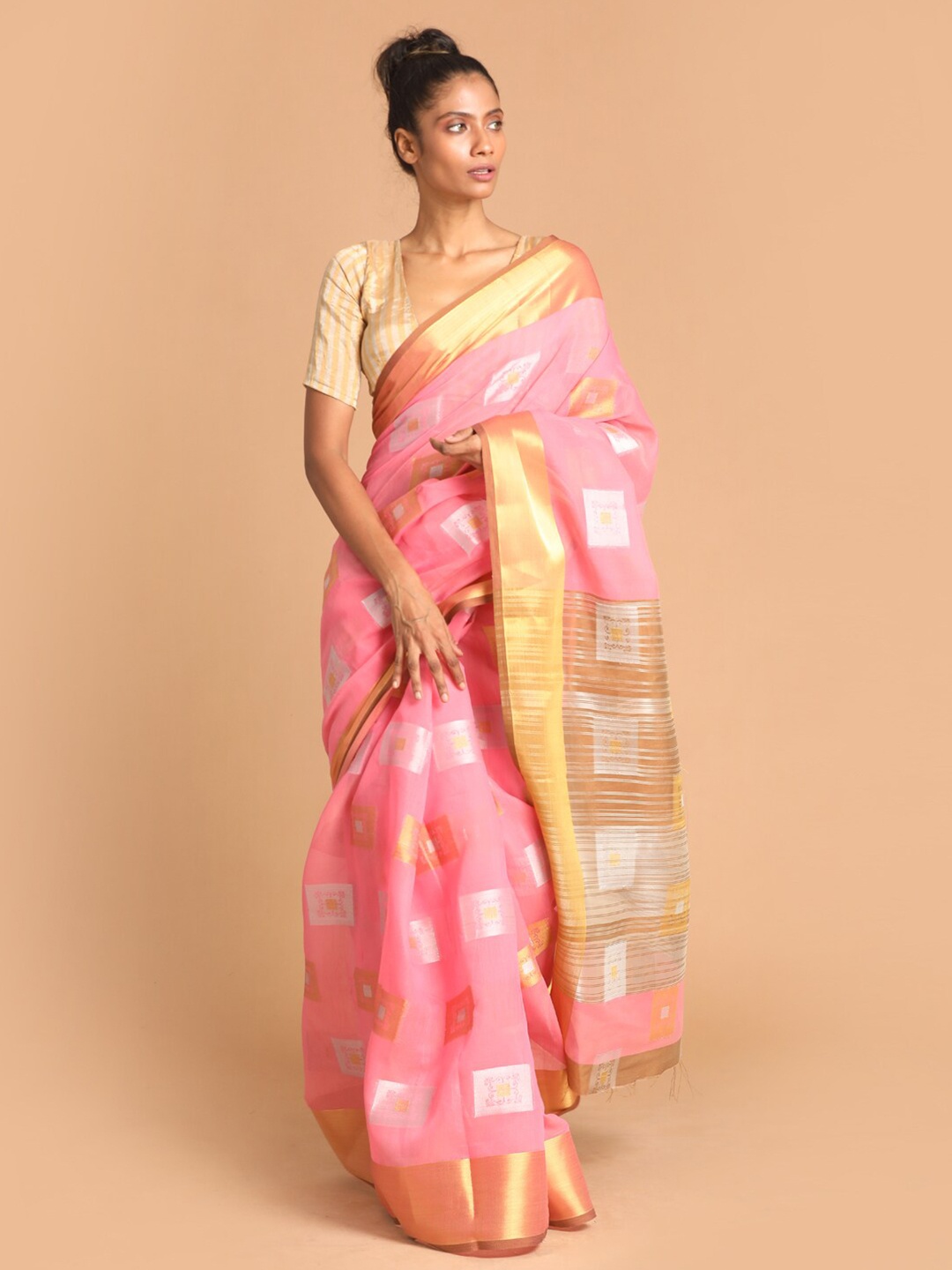 

Saranee Pink & Gold-Toned Woven Design Zari Saree