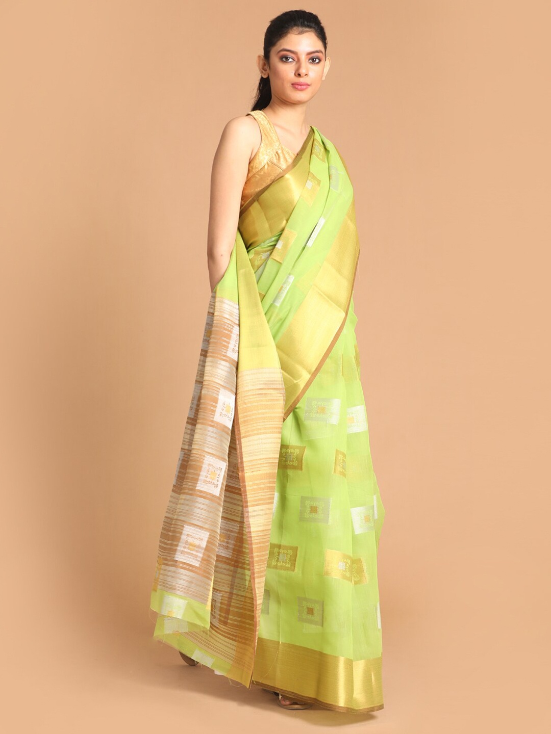 

Saranee Lime Green & Gold-Toned Ethnic Motifs Saree